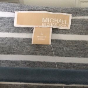 Michael Kors Tops - Michael Kors ladies T-shirt Michael Kors Tops - Michael Kors ladies T-shirt